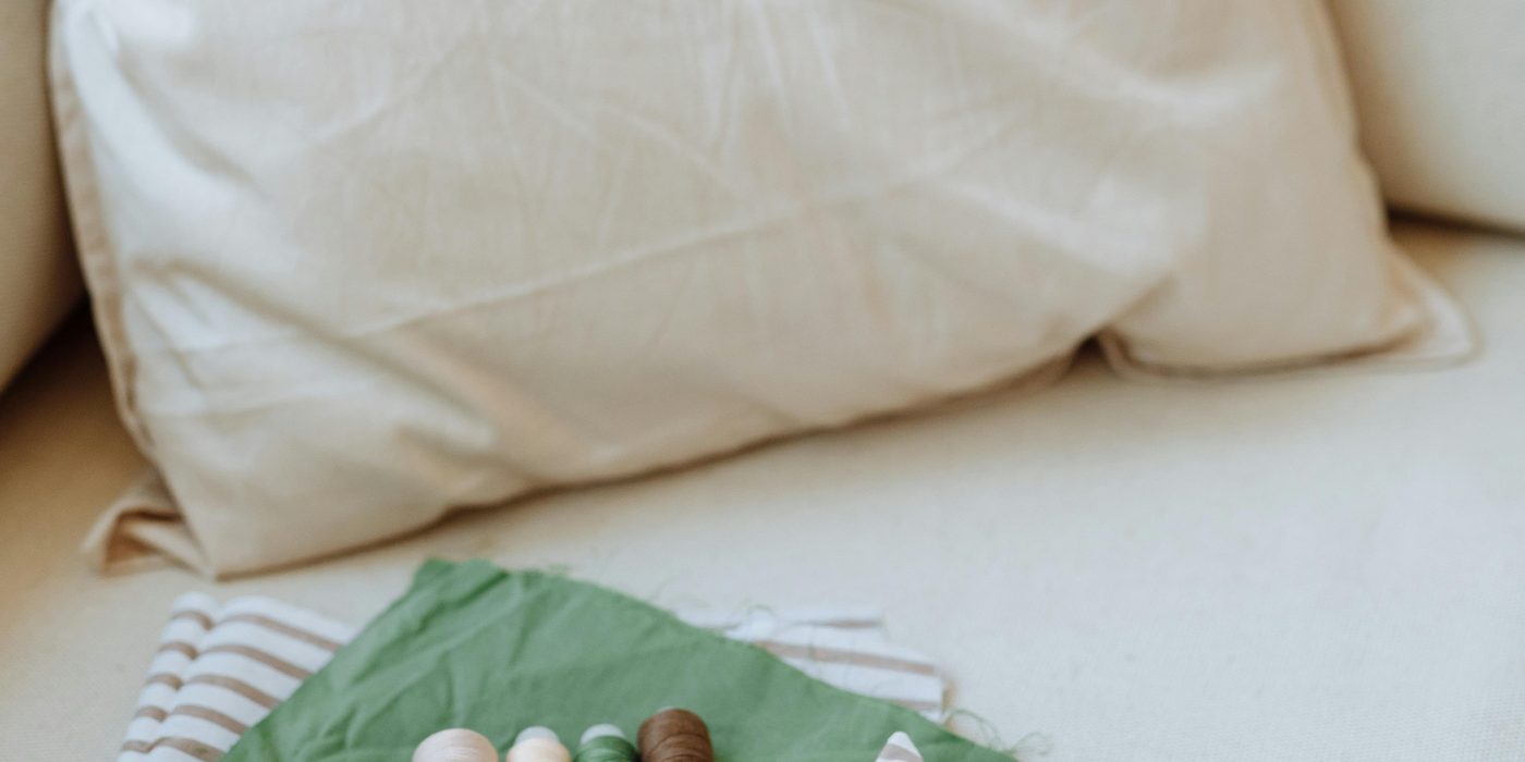 Comment coudre une housse de coussin facilement ?